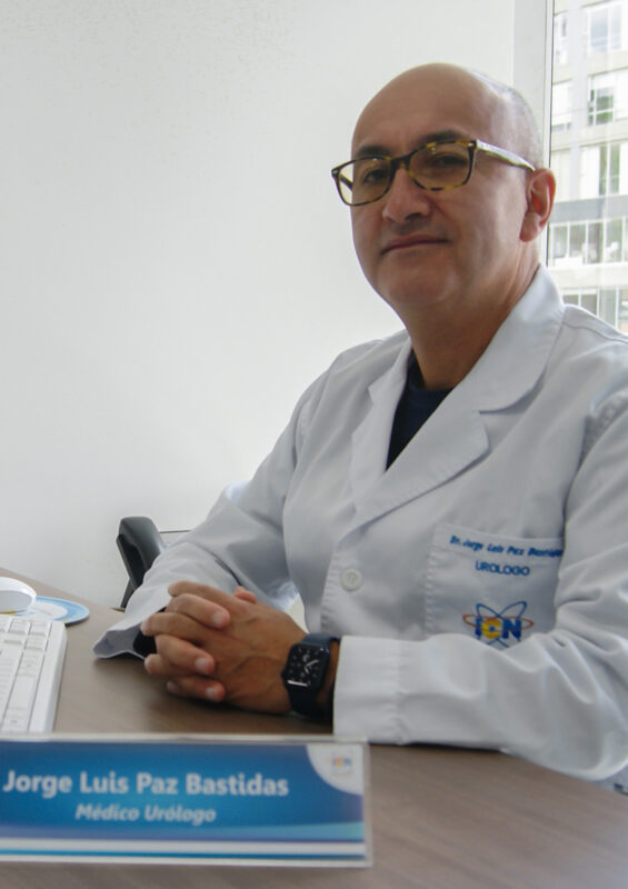 DR. JORGE LUIS PAZ BASTIDAS