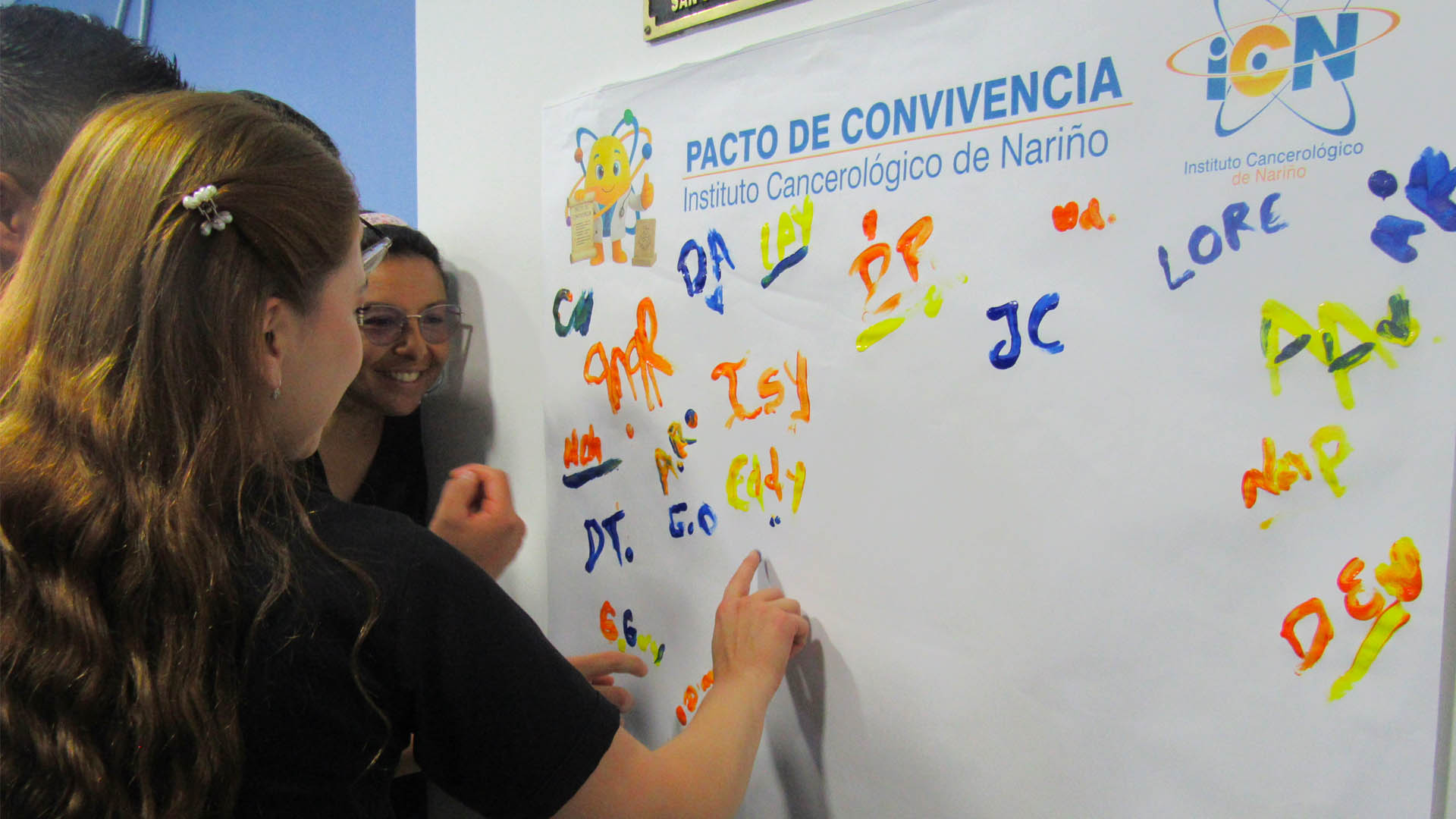 Socialización y compromiso con el Pacto de Convivencia ICN
